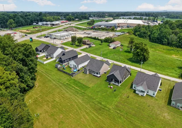 37th image of 435 Colvert Lake Rd, Smithville, TN 37166 | MLS# 3314588