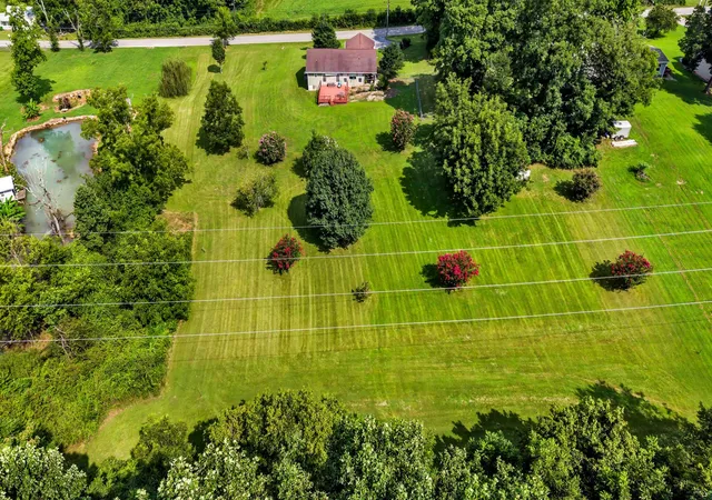 39th image of 605 E Farrell Street, Niota, TN 37826 | MLS# 3314596