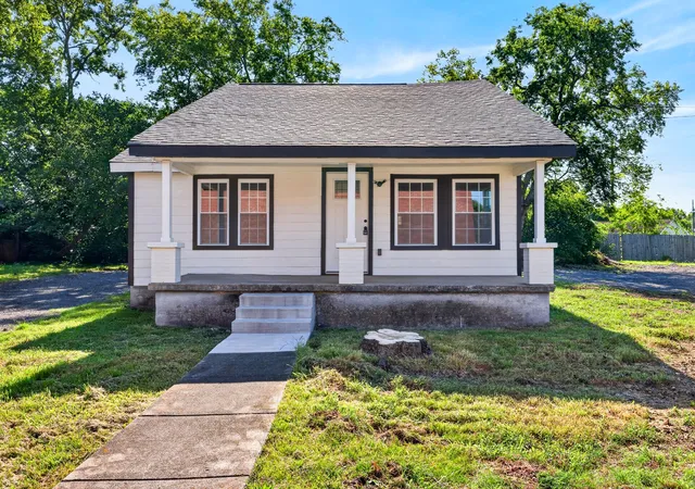 2nd image of 211 Ward St, Lebanon, TN 37087 | MLS# 3319697