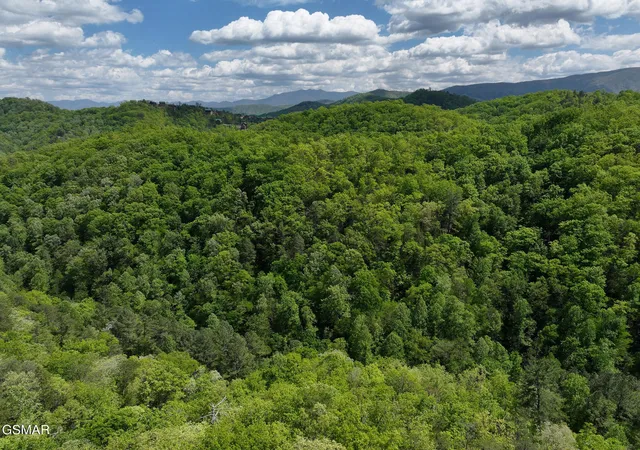 1st image of 0 Hidden Hollow Way, Sevierville, TN 37862 | MLS# 3314651