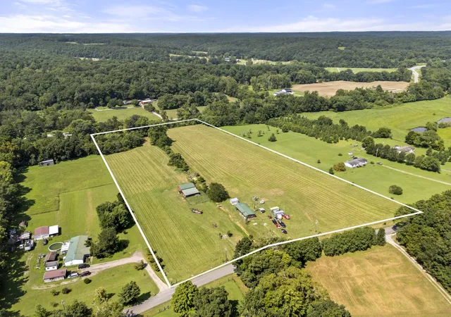 1st image of 1893 Walnut Grove Rd, Dickson, TN 37055 | MLS# 3502024
