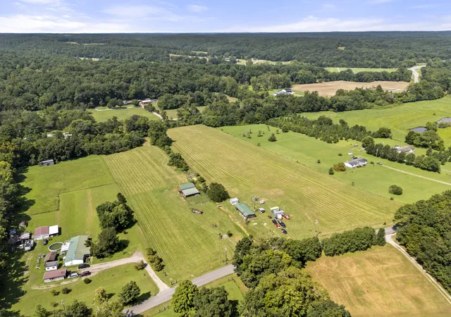 2nd image of 1893 Walnut Grove Rd, Dickson, TN 37055 | MLS# 3502024