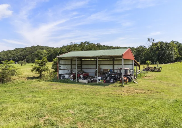21st image of 1893 Walnut Grove Rd, Dickson, TN 37055 | MLS# 3502024