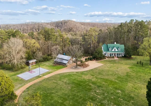 1st image of 324 E Kingston Springs Rd, Kingston Springs, TN 37082 | MLS# 3333616