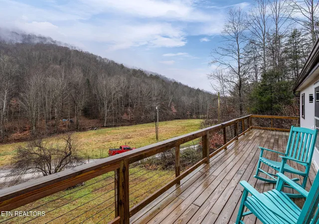 Photo 3 of Single family home for sale at 7300 Snake Holw Rd, Sneedville, TN 37869 | MLS# 3314726 | Listing updated on 2026-09-04