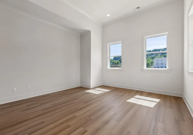 5th image of 1792 S Watkins Street #305, Chattanooga, TN 37404 | MLS# 3519359