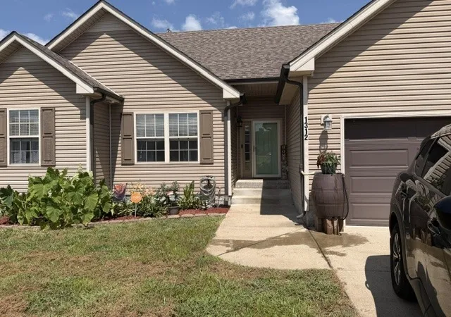 Photo 2 of Single family home for sale at 1312 Morstead Dr, Clarksville, TN 37042 | MLS# 3320089 | Listing updated on 2026-09-25