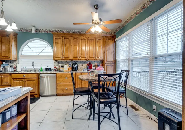 Photo 4 of Single family home for sale at 221 Cherry Hl Dr, Hendersonville, TN 37075 | MLS# 3314921 | Listing updated on 2026-08-03