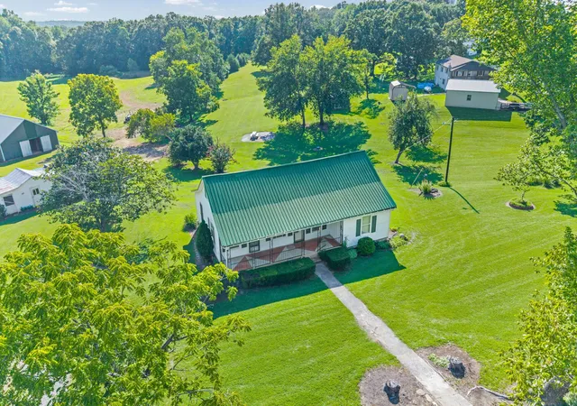 Photo 2 of Single family home for sale at 1705 Highway 120, Big Rock, TN 37023 | MLS# 3318432 | Listing updated on 2026-08-20