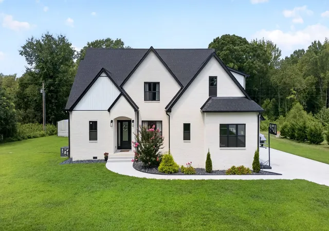 1st image of 798 Haddon Ln, Winchester, TN 37398 | MLS# 3314827