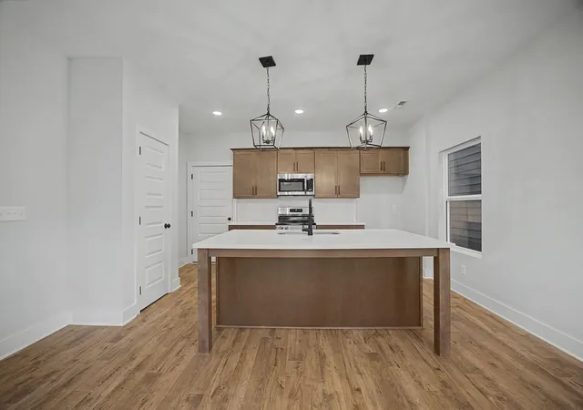 2nd image of 2431 Twill Pl, Chattanooga, TN 37404 | MLS# 3314778