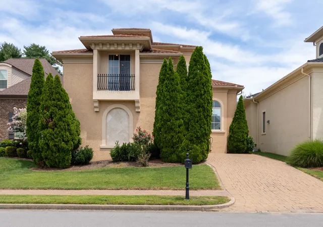 Photo 2 of Single family home for sale at 891 Fairington Pvt Way, Gallatin, TN 37066 | MLS# 3319182 | Listing updated on 2026-09-30