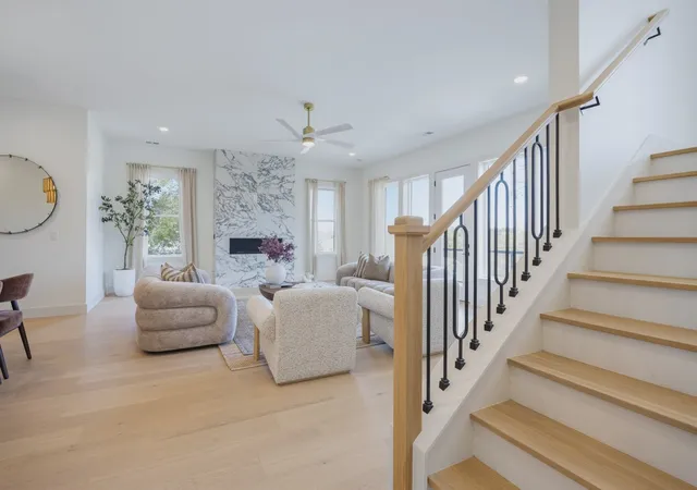 Photo 4 of Single family home for sale at 728 South 13th St, Nashville, TN 37206 | MLS# 3320008 | Listing updated on 2026-09-29