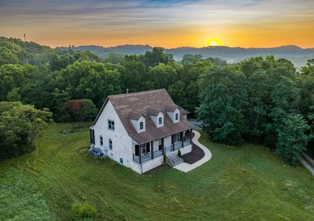5th image of 128 Leath Ln, Bethpage, TN 37022 | MLS# 3314844