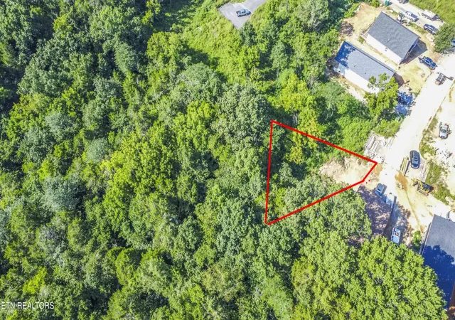 2nd image of 30 Limestone Court, Sevierville, TN 37876 | MLS# 3521093