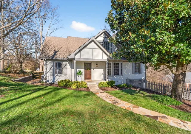 3rd image of 1116 Brookmeade Dr, Nashville, TN 37204 | MLS# 3318444