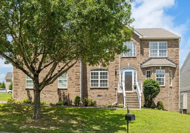 Photo 2 of Single family home for sale at 3401 Bent Wood Cv, Antioch, TN 37013 | MLS# 3322411 | Listing updated on 2026-09-04