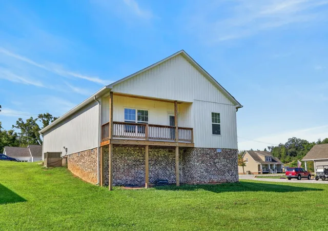 Photo 32 of Single family home for sale at 170 Honeysuckle Ln, Sparta, TN 38583 | MLS# 3319696 | Listing updated on 2026-09-03