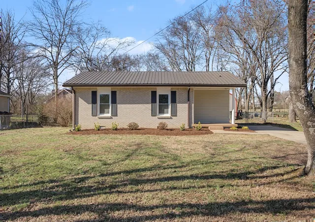 2nd image of 110 Green Meadow Dr, Gallatin, TN 37066 | MLS# 3314933
