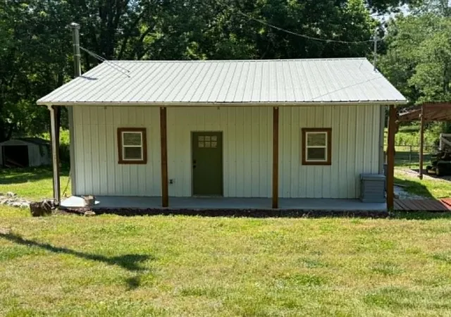 Photo 1 of Single family home for sale at 2267 Leatherwood Rd, Stewart, TN 37175 | MLS# 3315132 | Listing updated on 2026-07-31