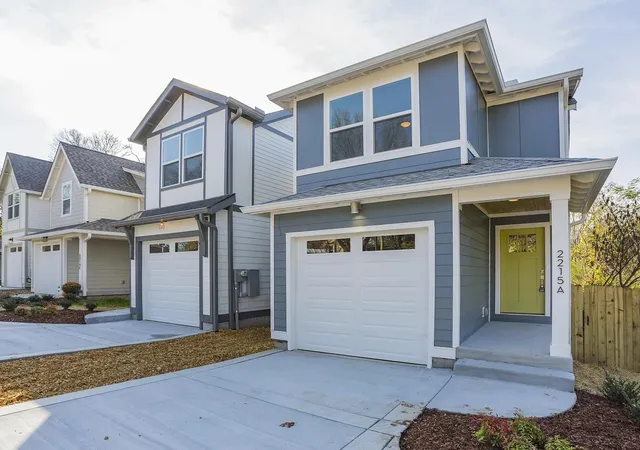 Photo 1 of Single family home for sale at 2215a Kline Ave, Nashville, TN 37211 | MLS# 3545721 | Listing updated on 2026-09-10
