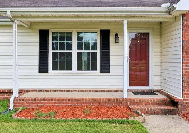 Photo 3 of Single family home for sale at 1604 Cason Trl, Murfreesboro, TN 37128 | MLS# 3320948 | Listing updated on 2026-09-22