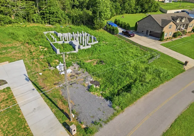 Photo 3 of Land for sale at 505 Bridle Path Ln, Hartsville, TN 37074 | MLS# 3320575 | Listing updated on 2026-08-11