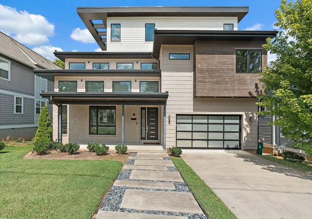 Photo 3 of Single family home for sale at 1002 West Grv Ave, Nashville, TN 37203 | MLS# 3316027 | Listing updated on 2026-08-01