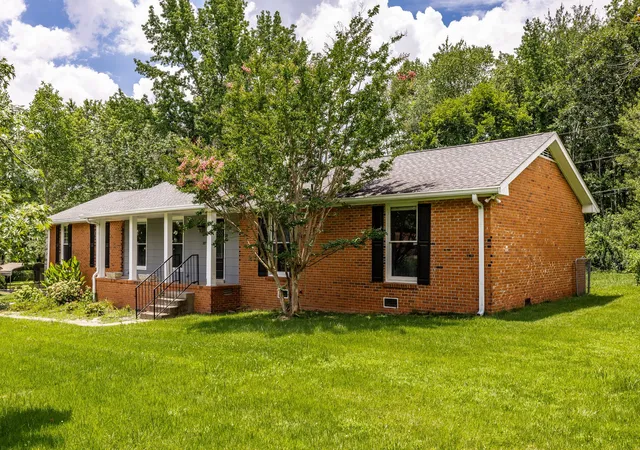 4th image of 127 Sam Davis Dr, Springfield, TN 37172 | MLS# 3335379
