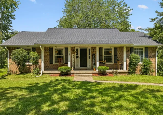 1st image of 937 Needmore Rd, Clarksville, TN 37040 | MLS# 3320694