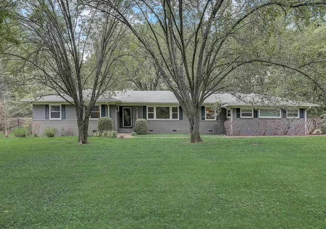 Photo 1 of Sale Pending at 808 Battery Ln, Nashville, TN 37220 | MLS# 3319834 | Listing updated on 2026-08-24