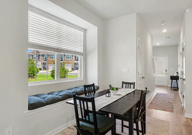 Photo 3 of Townhouse for sale at 4133 Feetham Dr, Murfreesboro, TN 37129 | MLS# 3316073 | Listing updated on 2026-10-09