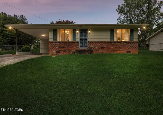 33rd image of 521 E Sunset, Athens, TN 37303 | MLS# 3316083