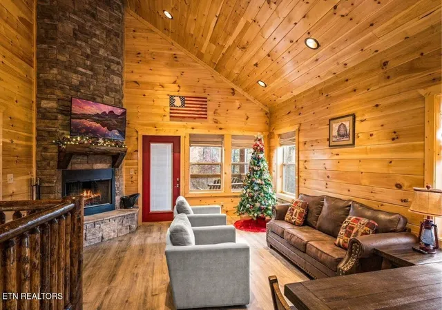 3rd image of 2784 Easy St, Sevierville, TN 37862 | MLS# 3316299