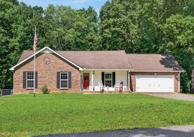 Single family home for sale at 3475 Eastridge Rd, Woodlawn, TN 37191 | MLS# 3320048