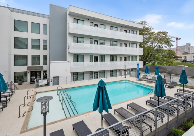 2nd image of 920 S St, Nashville, TN 37203