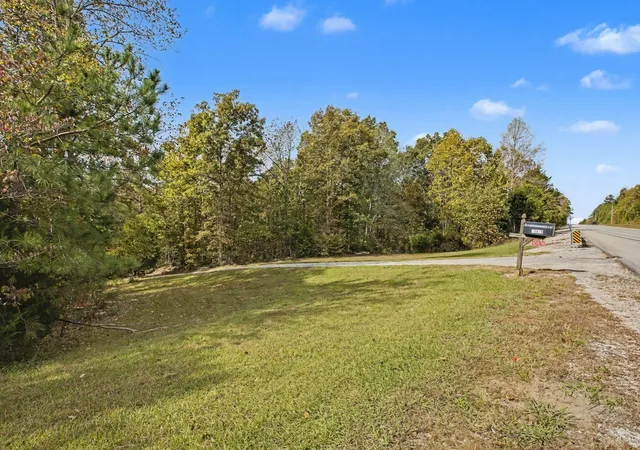 Photo 3 of Manufactured home for sale at 10878 Highway 7, Primm Springs, TN 38476 | MLS# 3335354 | Listing updated on 2026-08-20