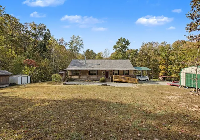 Photo 3 of Manufactured home for sale at 10878 Highway 7, Primm Springs, TN 38476 | MLS# 3335354 | Listing updated on 2026-08-20