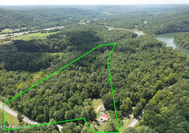2nd image of 207 Blackburn Lane, Lenoir City, TN 37771 | MLS# 3317294
