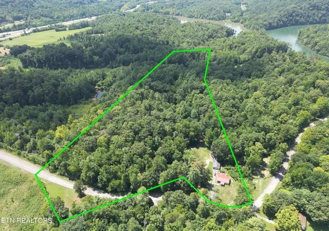 3rd image of 207 Blackburn Lane, Lenoir City, TN 37771 | MLS# 3317294