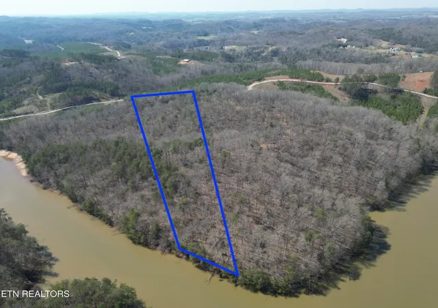 1st image of 8 Winding Tr, Madisonville, TN 37354 | MLS# 3317290