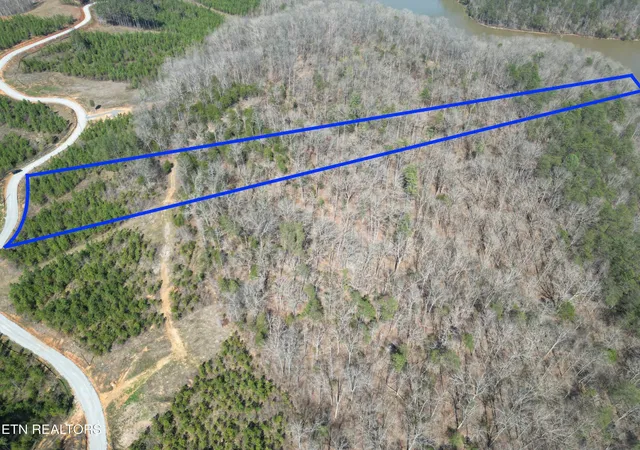 3rd image of 8 Winding Tr, Madisonville, TN 37354 | MLS# 3317290