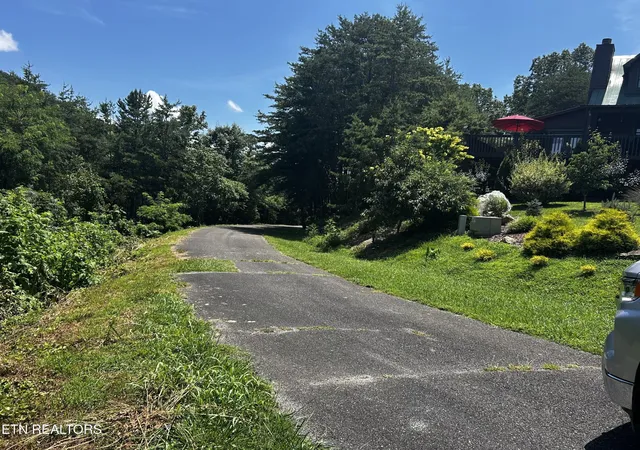 1st image of 0 Highlands Bluff Rd, Tellico Plains, TN 37385 | MLS# 3317298
