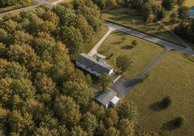 2nd image of 2411 Slayden Marion Rd, Cumberland Furnace, TN 37051 | MLS# 3319136