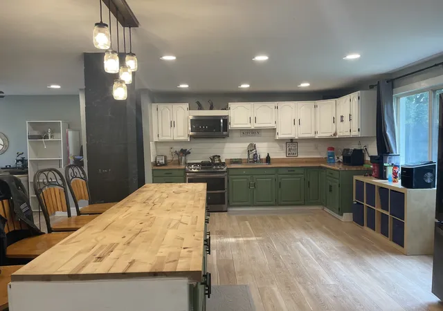Photo 3 of Single family home for sale at 2411 Slayden Marion Rd, Cumberland Furnace, TN 37051 | MLS# 3319136 | Listing updated on 2026-10-08