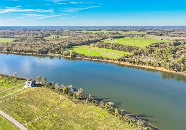 Land for sale at 75 Cravens Rd, Savannah, TN 38372 | MLS# 3531422