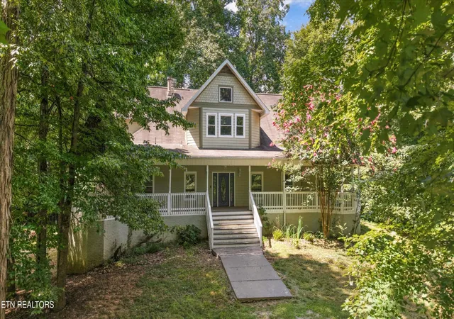 Photo 2 of Single family home for sale at 400 Cabbage Cemetery Rd, Washburn, TN 37888 | MLS# 3318317 | Listing updated on 2026-08-28