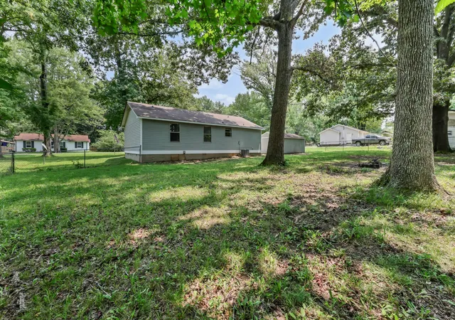 35th image of 542 Roselawn Dr, Clarksville, TN 37042 | MLS# 3318446