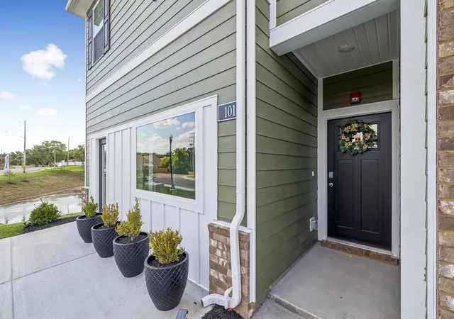Photo 4 of Townhouse for sale at 514 Mound Rd, La Vergne, TN 37086 | MLS# 3318460 | Listing updated on 2026-10-10