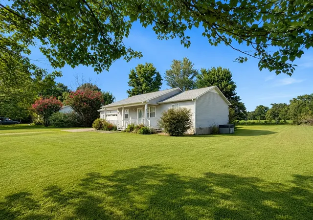 3rd image of 273 Jones Rd, Taft, TN 38488 | MLS# 3318810